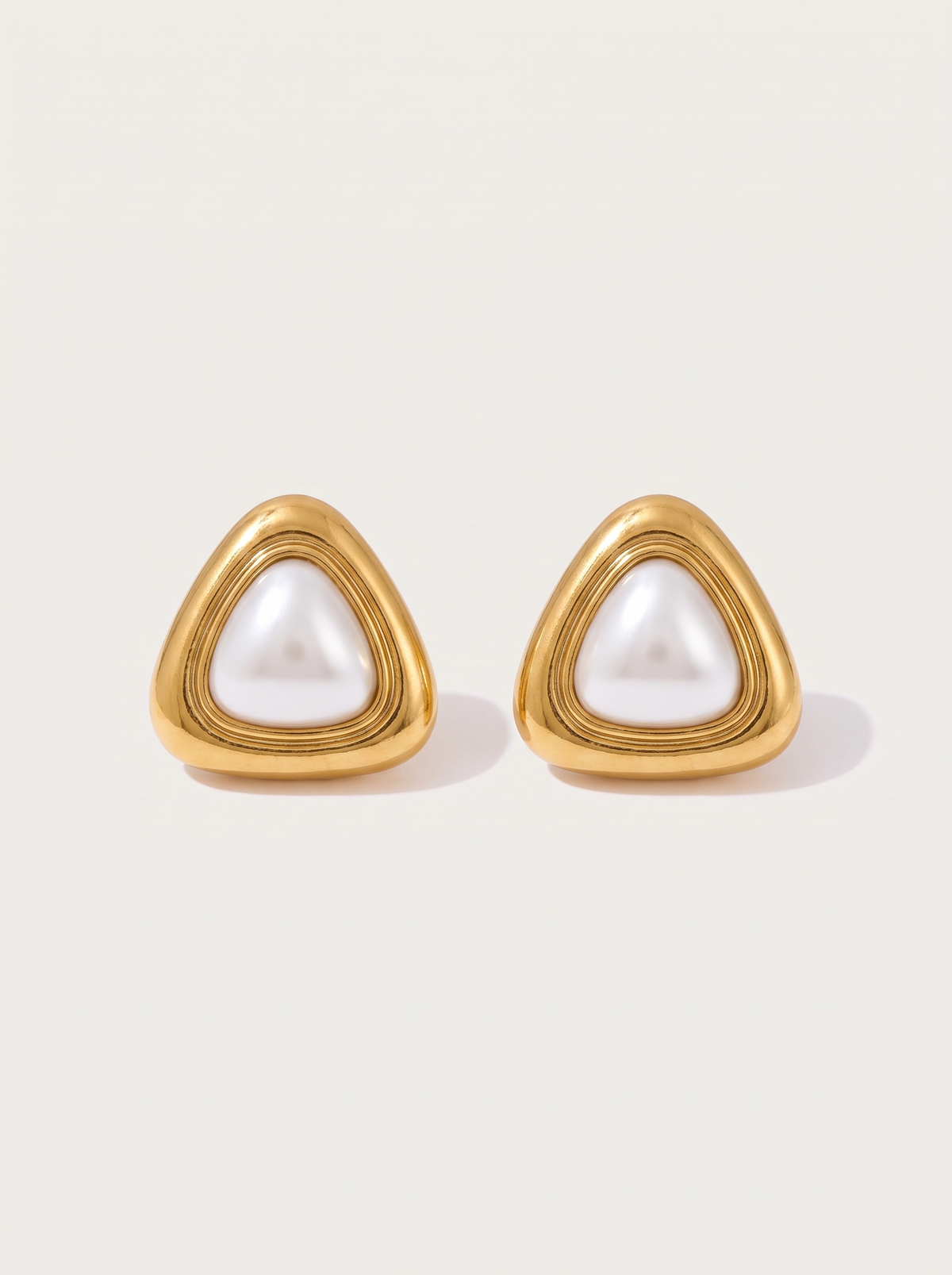 Imitation Pearl Triangle Stud Earrings