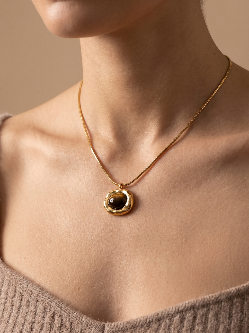 Tiger's Eye Stone Pendant Necklace
