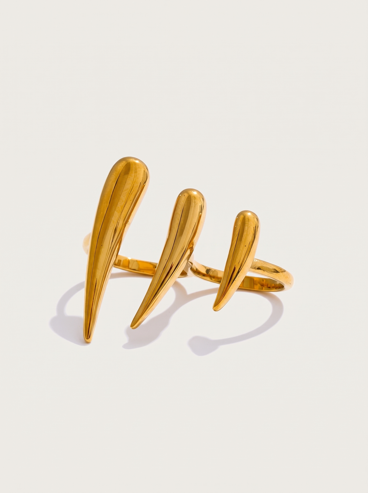 Double Finger Claw Ring