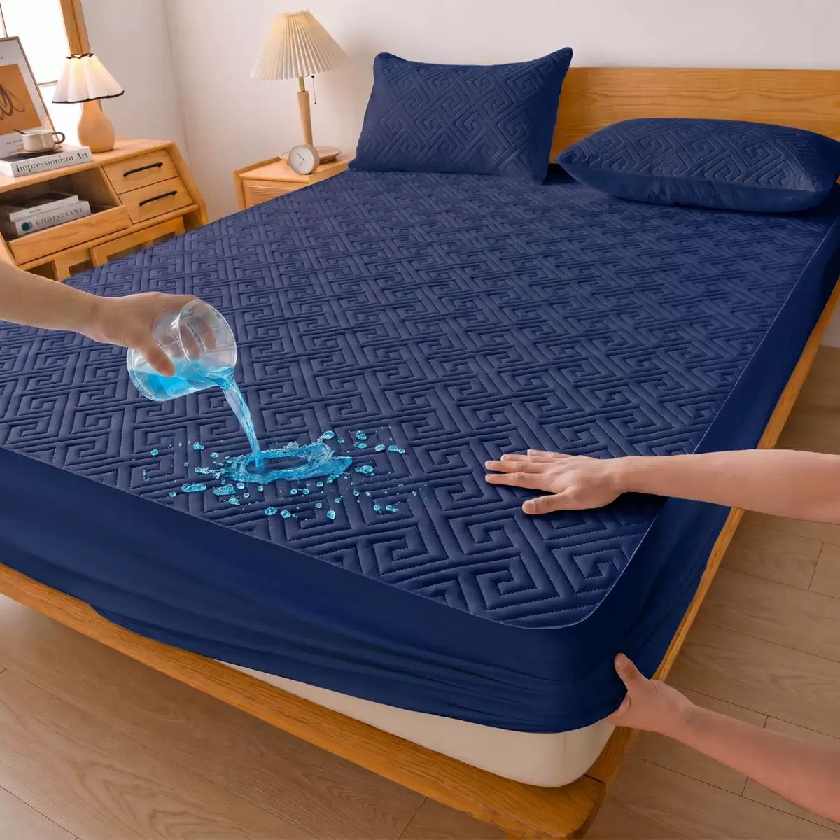 Perlehaus Waterproof Mattress Protector – Navy Blue