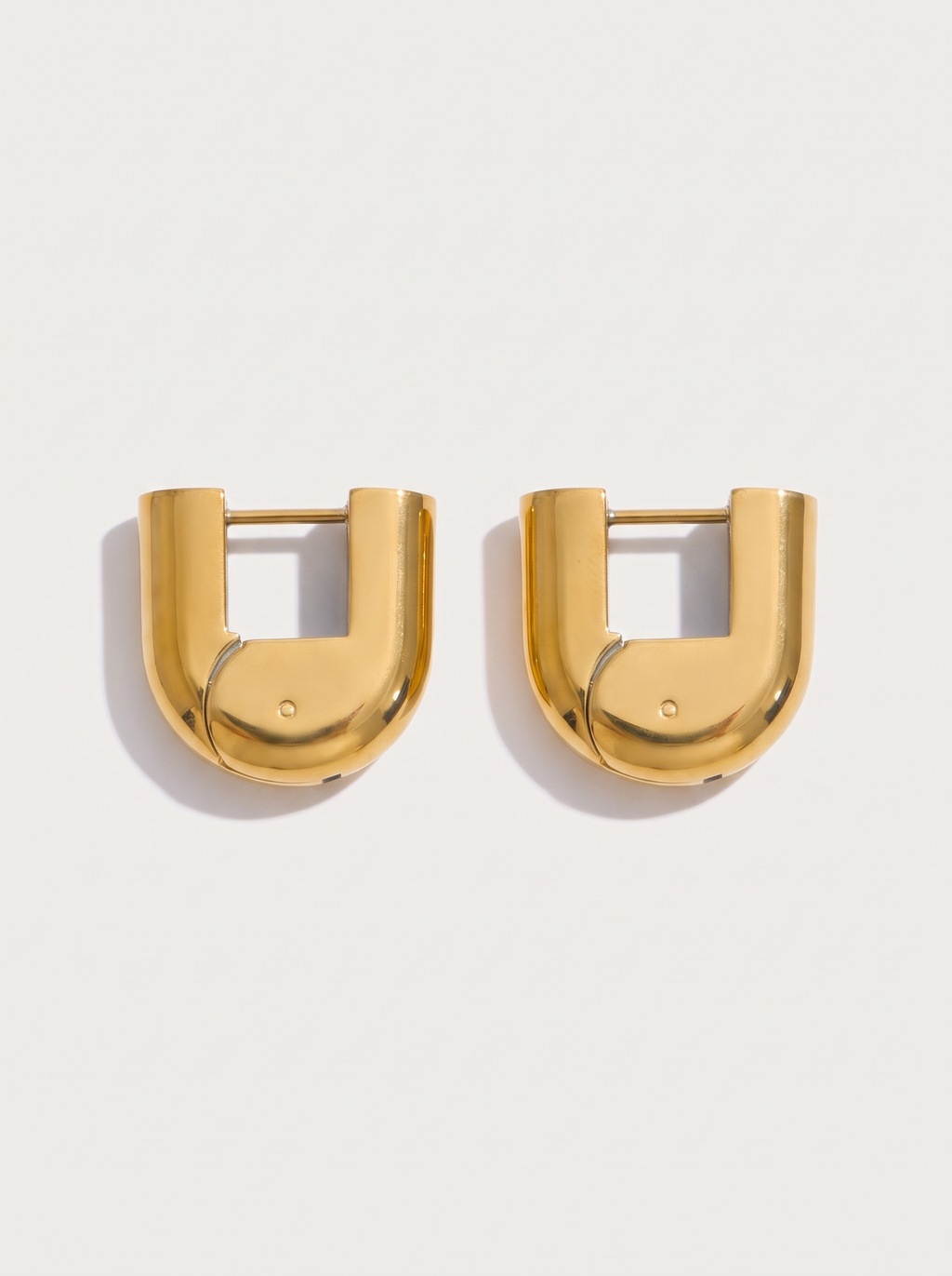 U-Shape Hoop Earrings - Gold - product