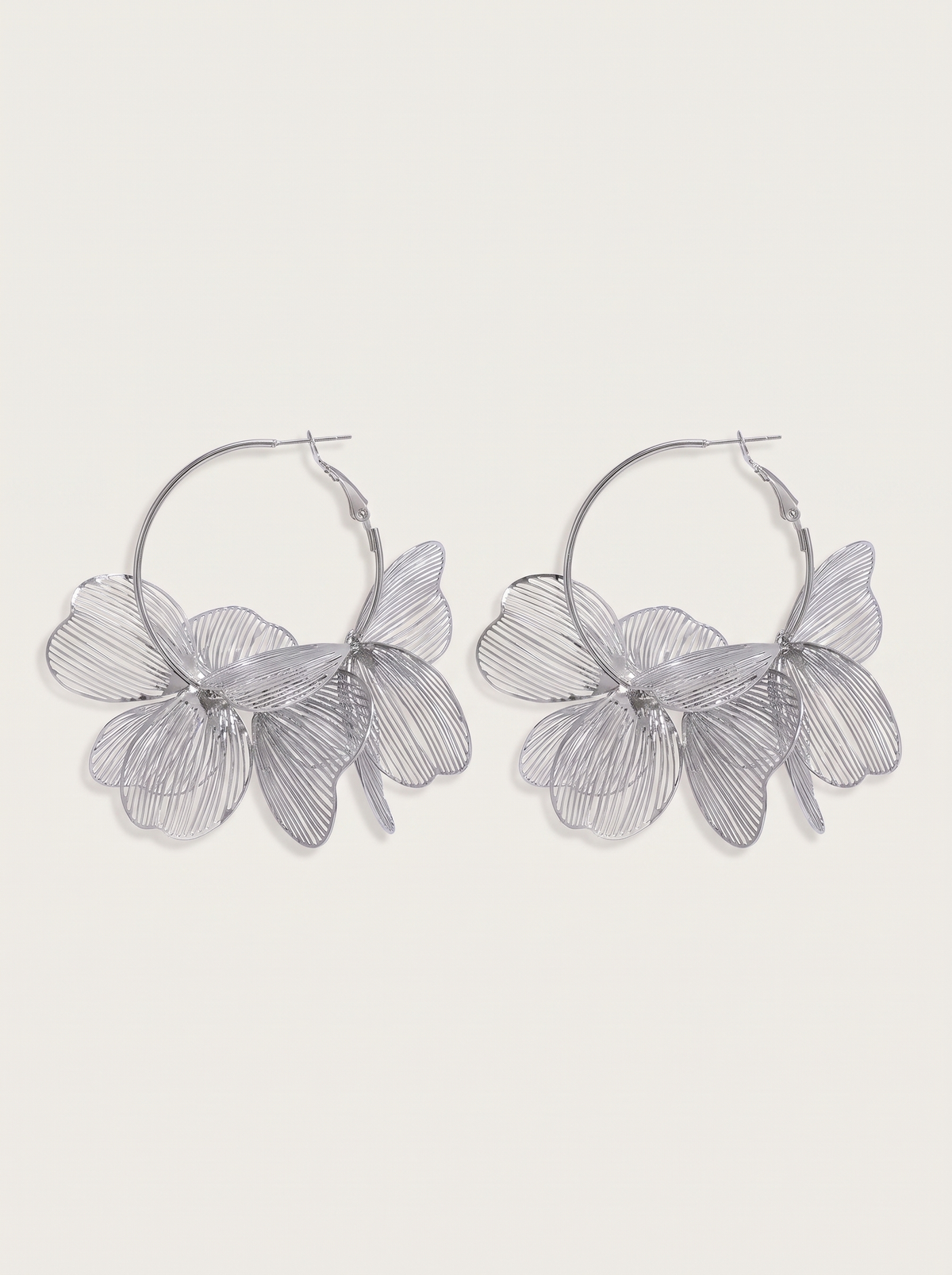 Wire Flower Big Hoop Earrings