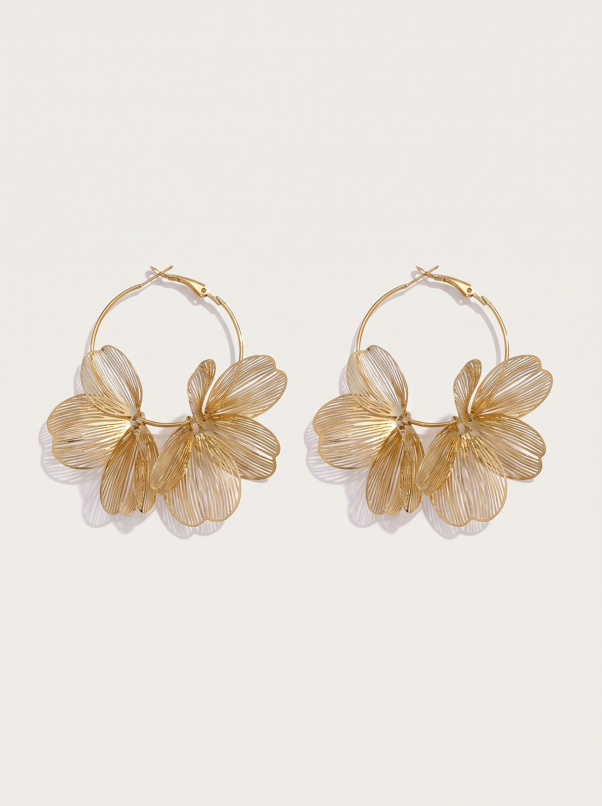 Wire Flower Big Hoop Earrings