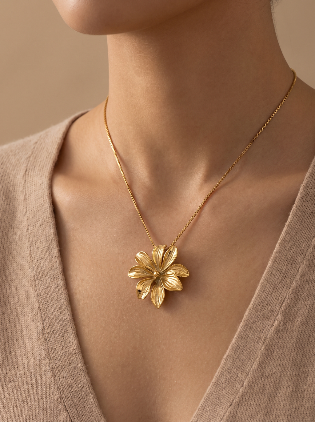 Sculptural Flower Pendant Necklace