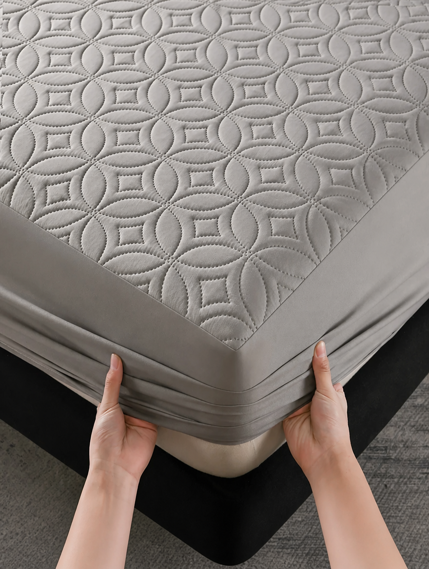 Perlehaus Quilted Waterproof Mattress Protector - Light Gray - corner construction detail