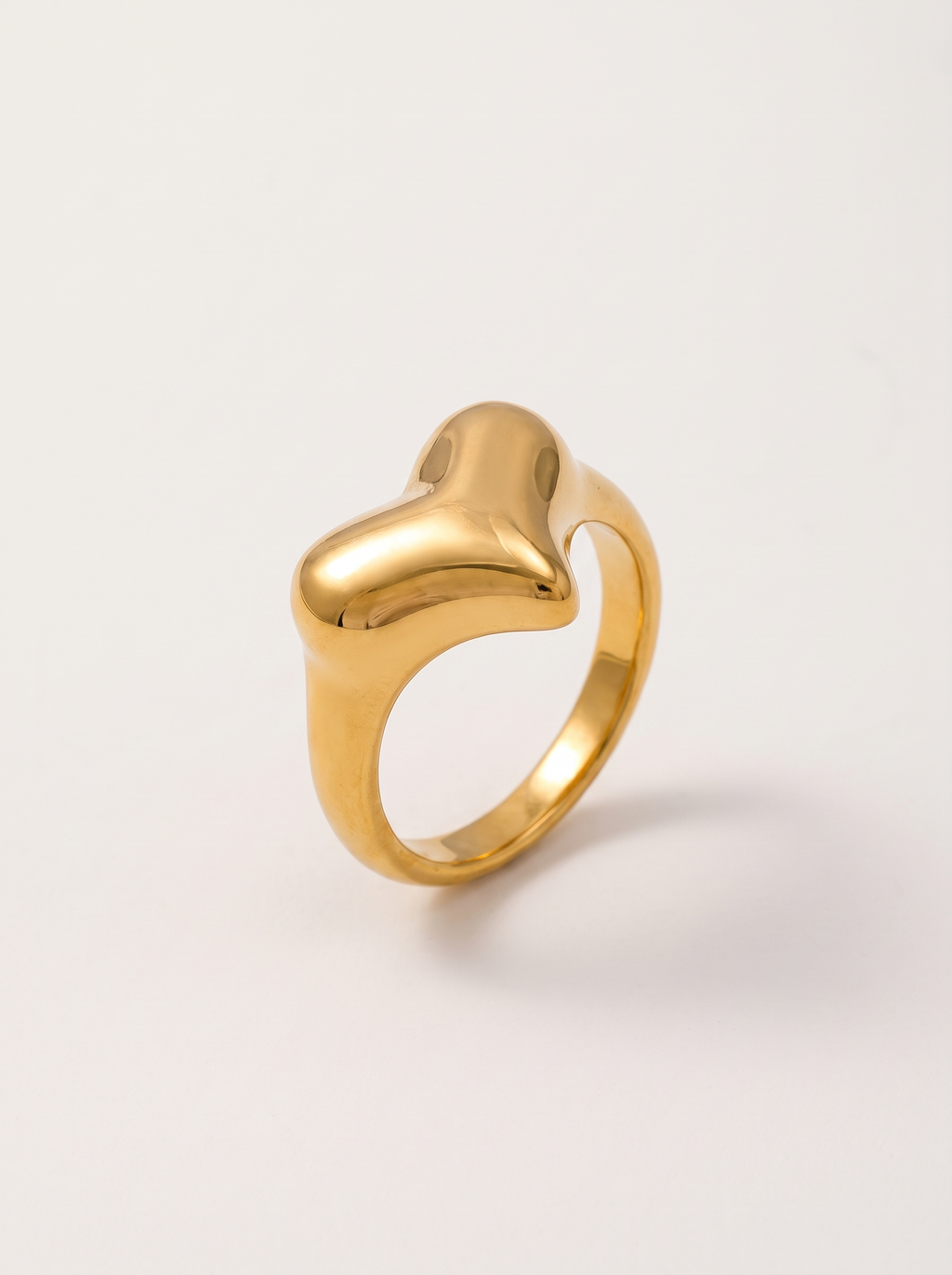 Sculpted Heart Signet Ring - Gold - product